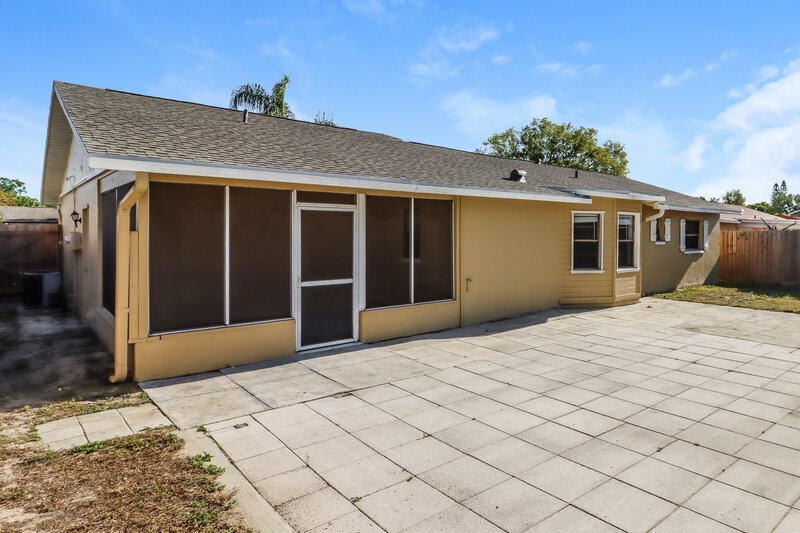 3,000/Mo, 6220 12th Ave New Port Richey, FL 34653 Rear View
