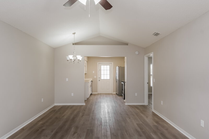 2,230/Mo, 8308 Hedgeway Pl Tampa, FL 33637 Dining Room View