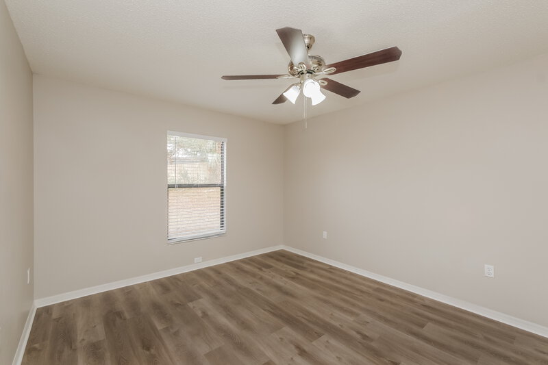 2,230/Mo, 8308 Hedgeway Pl Tampa, FL 33637 Main Bedroom View 2
