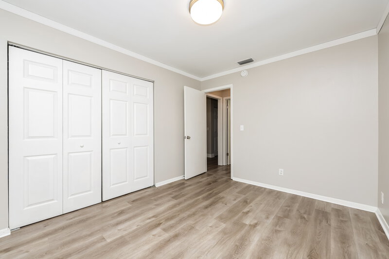 1,800/Mo, 3308 Laurel Dale Dr Tampa, FL 33618 Bedroom View 3