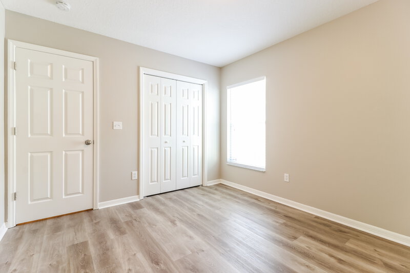 2,800/Mo, 3304 Pin Oak Ln Tampa, FL 33618 Bedroom View