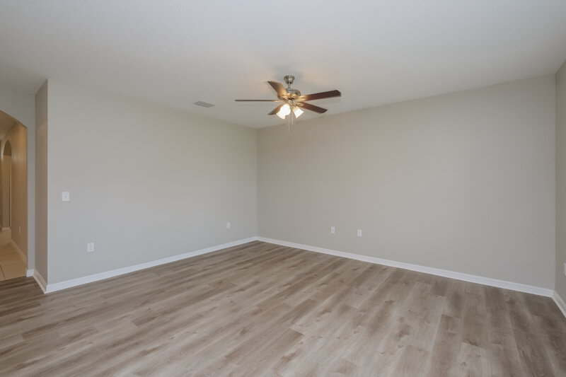 2,525/Mo, 14133 Arbor Pines Dr Riverview, FL 33579 Living Room View