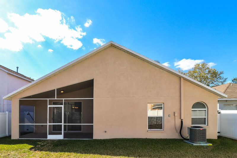 2,180/Mo, 25802 Bloomsbury Ct Land O Lakes, FL 34639 Rear View