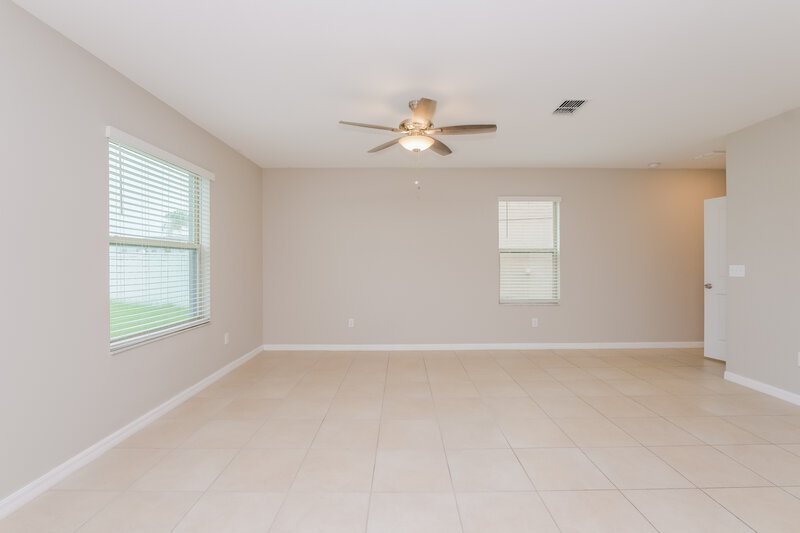 2,525/Mo, 4319 Globe Thistle Dr Tampa, FL 33619 Misc View 2