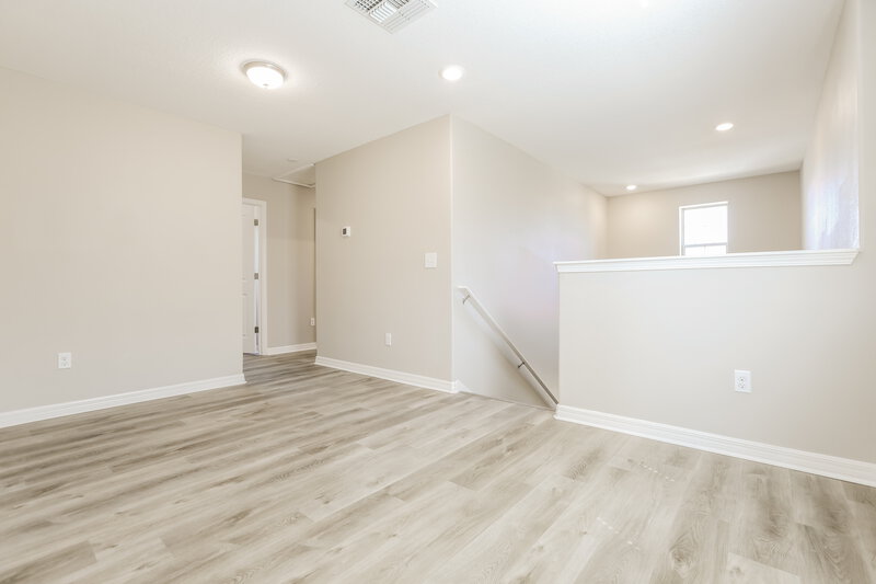 2,410/Mo, 10418 Carloway Hills Dr Wimauma, FL 33598 Loft View
