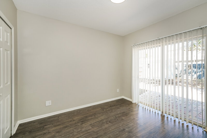 2,040/Mo, 416 Summer Sails Dr Valrico, FL 33594 Living Room View