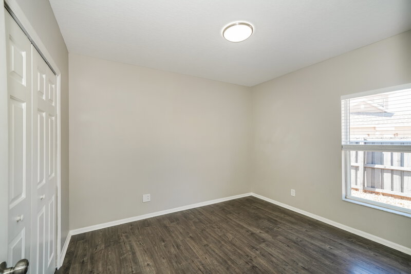 2,040/Mo, 416 Summer Sails Dr Valrico, FL 33594 Bedroom View