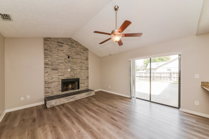 2,465/Mo, 4204 Spring Way Cir Valrico, FL 33596 Living Room View