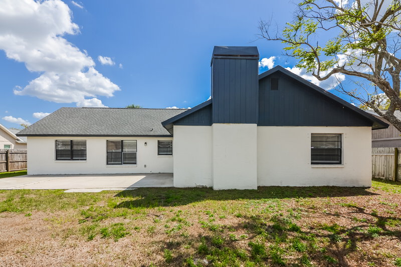 2,465/Mo, 4204 Spring Way Cir Valrico, FL 33596 Rear View