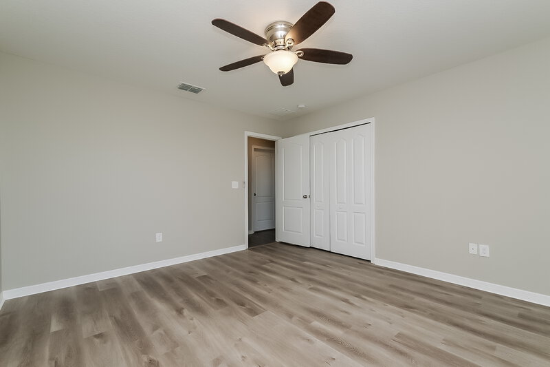 2,255/Mo, 13729 Reindeer Cir Hudson, FL 34669 Bedroom View