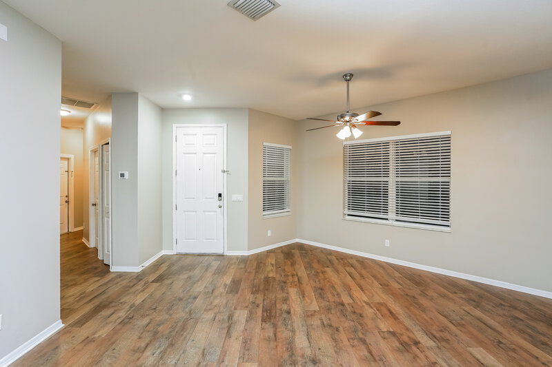 2,115/Mo, 1838 Atlantic Dr Ruskin, FL 33570 Living Room View