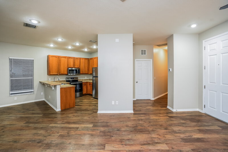 2,115/Mo, 1838 Atlantic Dr Ruskin, FL 33570 Dining Room View