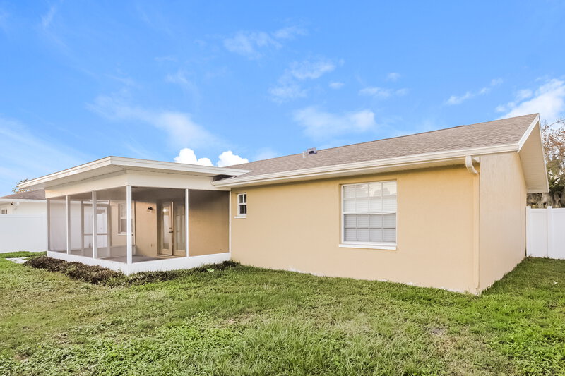 3,560/Mo, 21634 Wytheville Way Lutz, FL 33549 Rear View