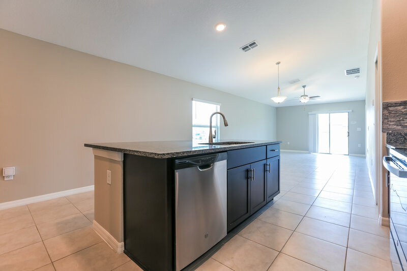 2,090/Mo, 6983 King Creek Dr Sun City Center, FL 33573 Misc View 3