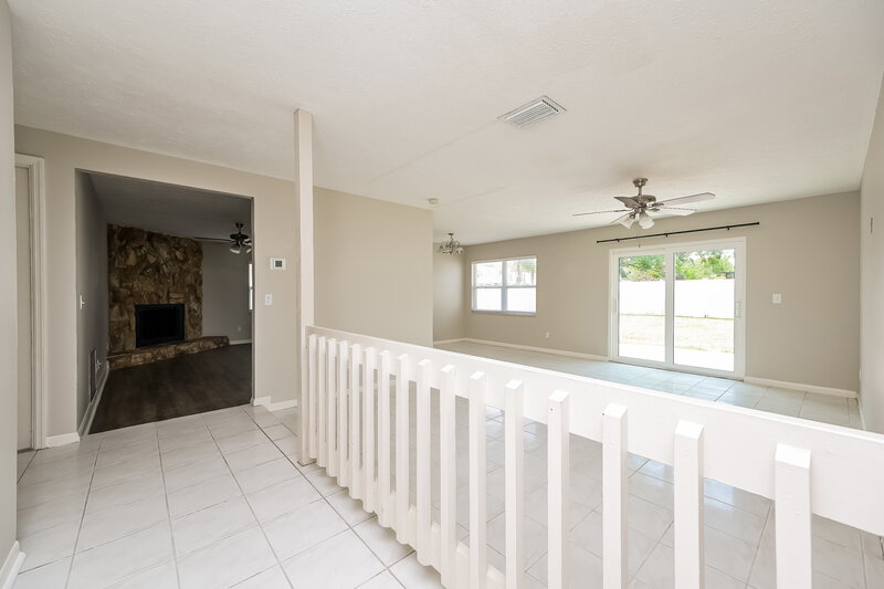 2,450/Mo, 5518 Pentail Cir Tampa, FL 33625 Hallway View