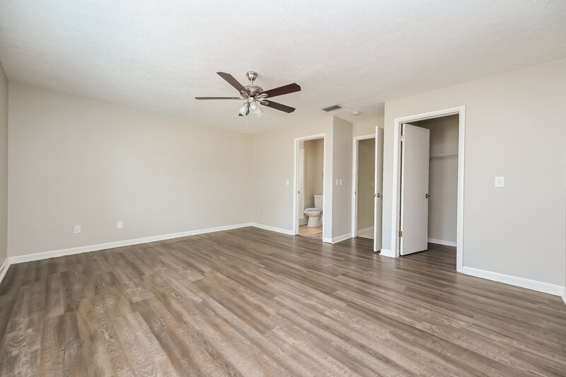 2,450/Mo, 5518 Pentail Cir Tampa, FL 33625 Main Bedroom View