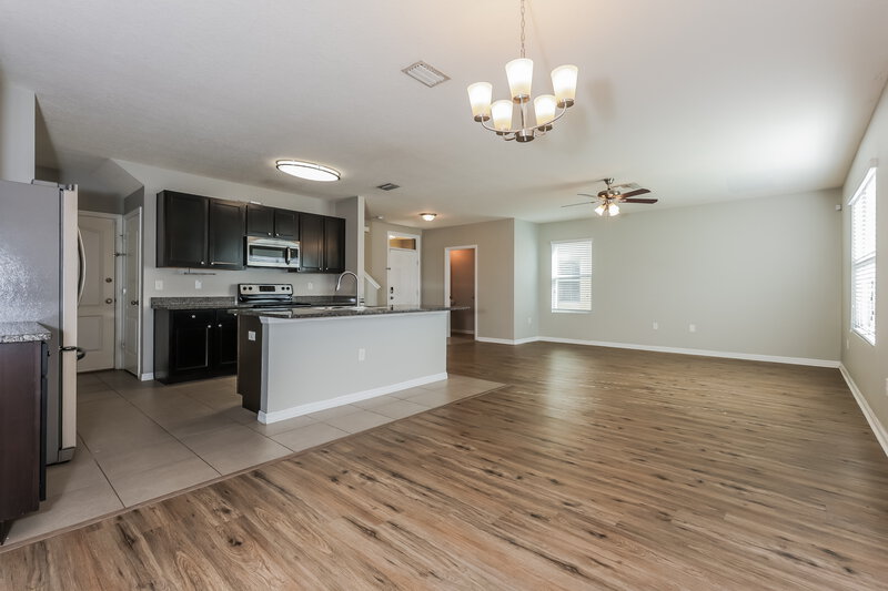 2,055/Mo, 1809 Greenwood Valley Dr Plant City, FL 33563 Dining Room View