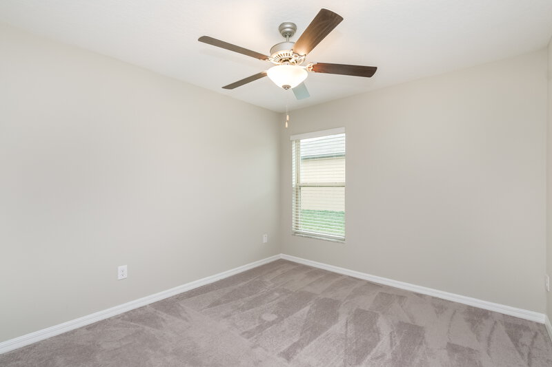 2,245/Mo, 39950 Harmon Grove Ct Zephyrhills, FL 33540 Bedroom View 3