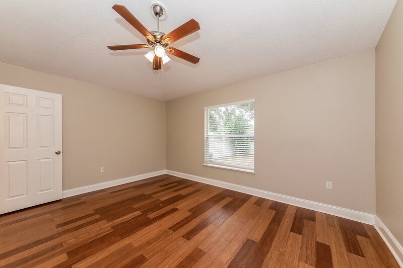 1,790/Mo, 1018 Brenton Leaf Dr Ruskin, FL 33570 Main Bedroom View