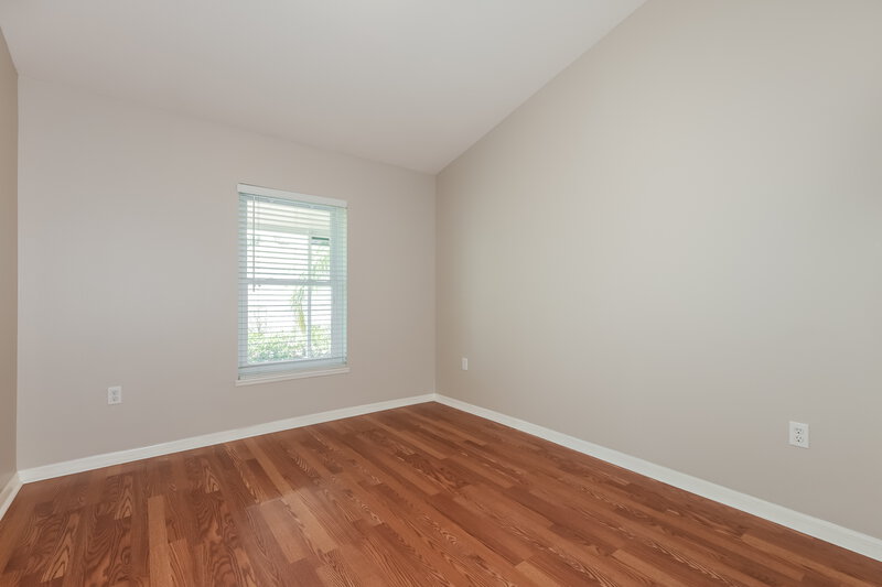 2,315/Mo, 1309 Alhambra Crest Dr Ruskin, FL 33570 Bedroom View 3