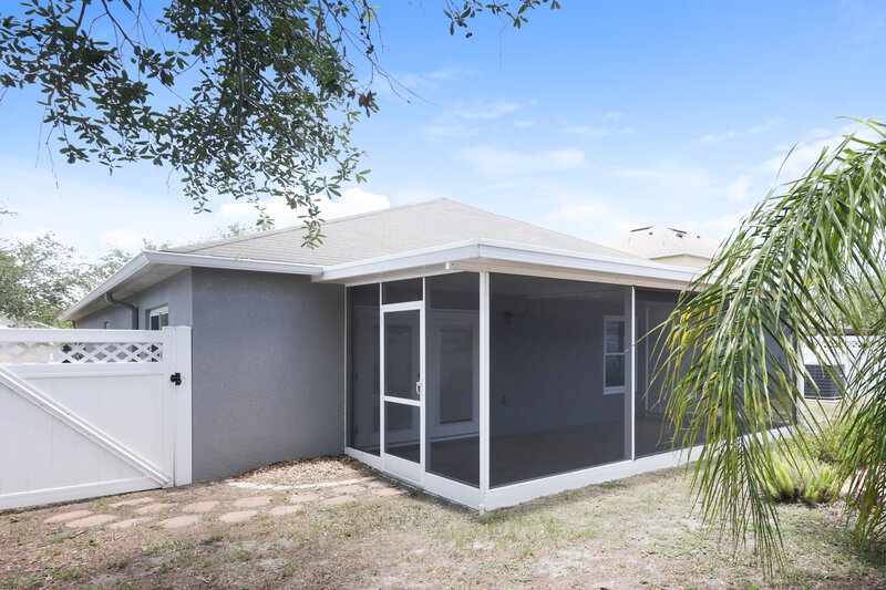 2,315/Mo, 1309 Alhambra Crest Dr Ruskin, FL 33570 Rear View