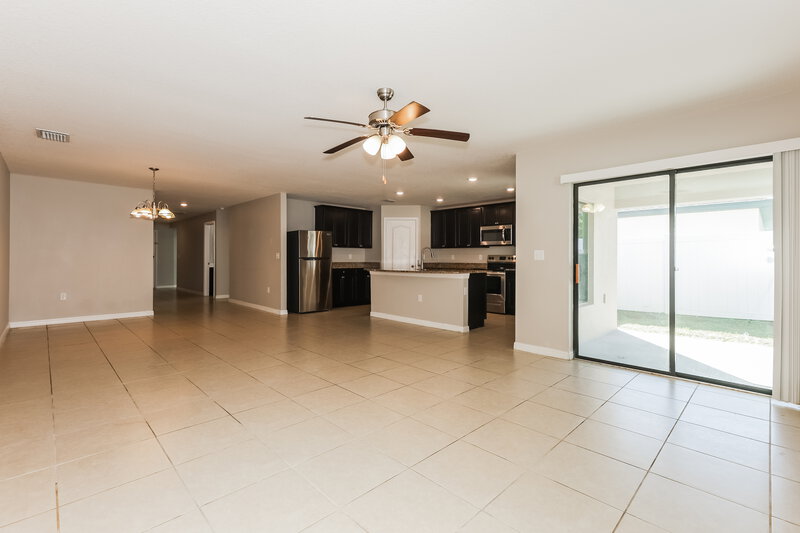 1,945/Mo, 6953 Redbay Dr Brooksville, FL 34602 Living Room View