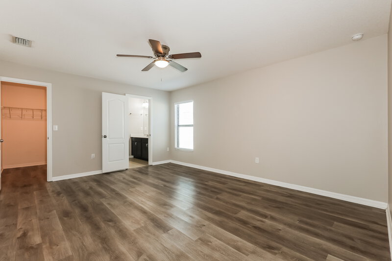 1,945/Mo, 6953 Redbay Dr Brooksville, FL 34602 Main Bedroom View