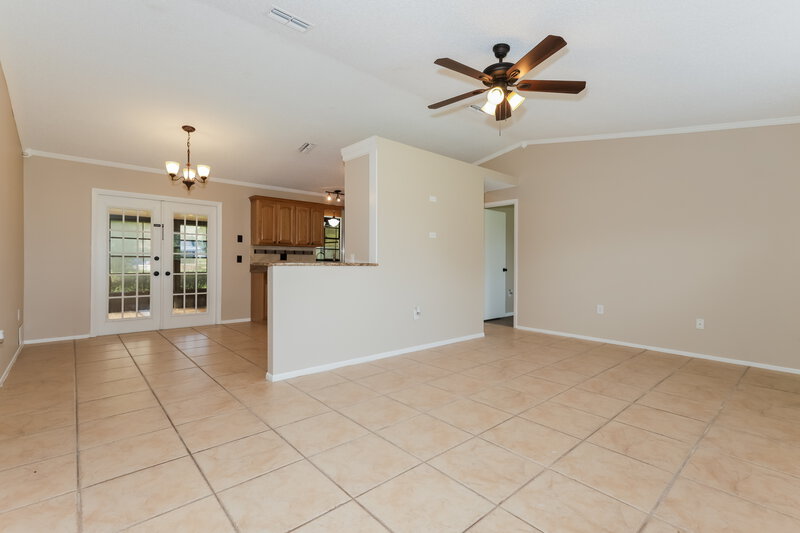 0/Mo, 13238 Drysdale St Spring Hill, FL 34609 Living Room View