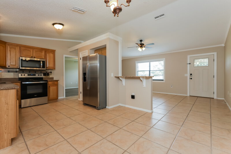 0/Mo, 13238 Drysdale St Spring Hill, FL 34609 Dining Room View