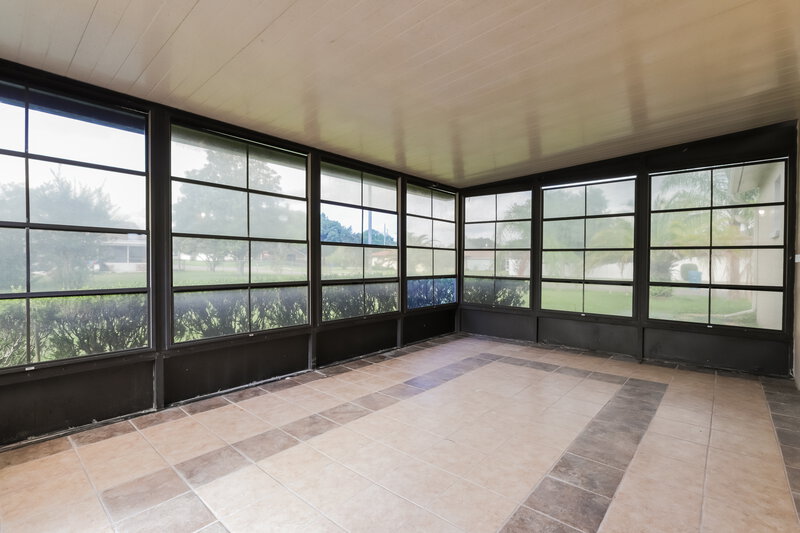 0/Mo, 13238 Drysdale St Spring Hill, FL 34609 Sun Room View