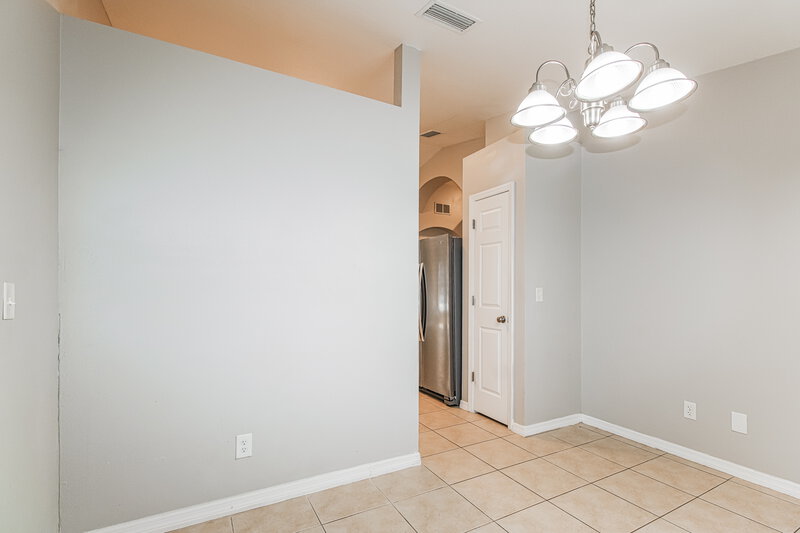1,745/Mo, 3238 Riverdale Dr Dade City, FL 33523 Dining Room View 2