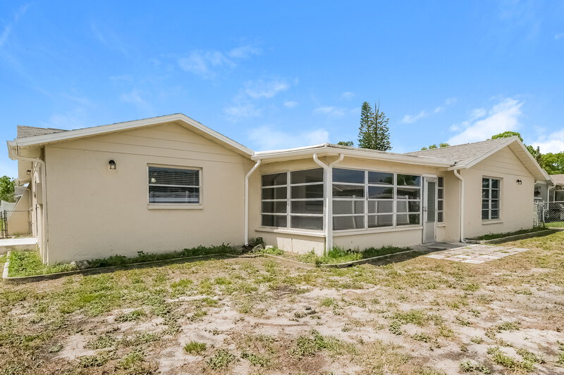 2,000/Mo, 7043 Fireside Dr Port Richey, FL 34668 Rear View