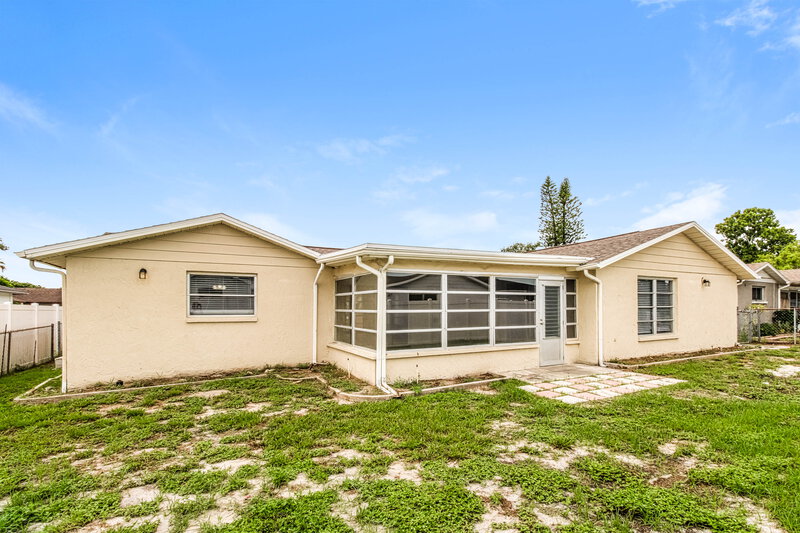 1,750/Mo, 7043 Fireside Dr Port Richey, FL 34668 Rear View