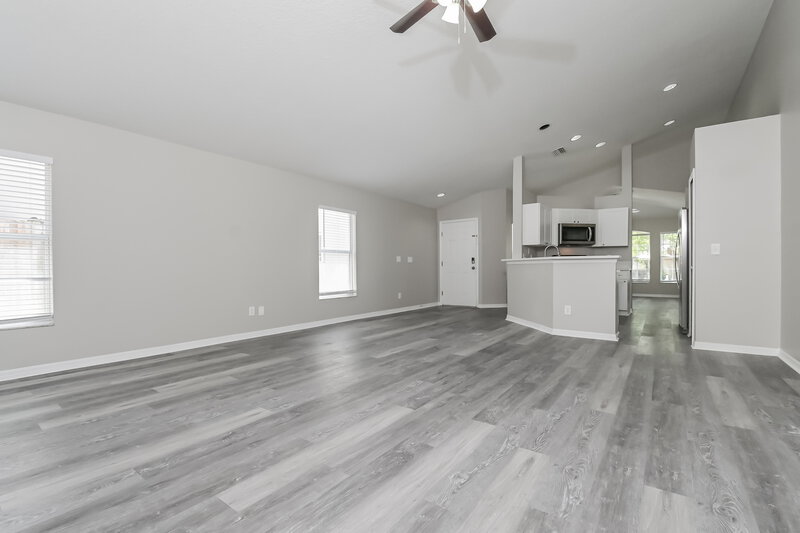 2,195/Mo, 3208 Summer Cruise Dr Valrico, FL 33594 Living Room View