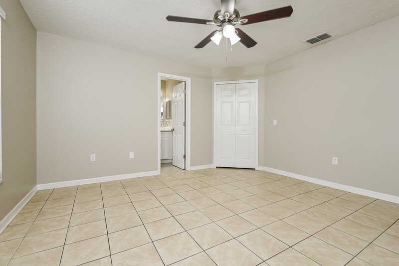 2,000/Mo, 1545 Watson Oaks Ct Lakeland, FL 33809 Main Bedroom View