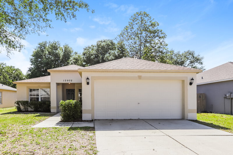 3,280/Mo, 12932 Kings Lake Dr Gibsonton, FL 33534 External View