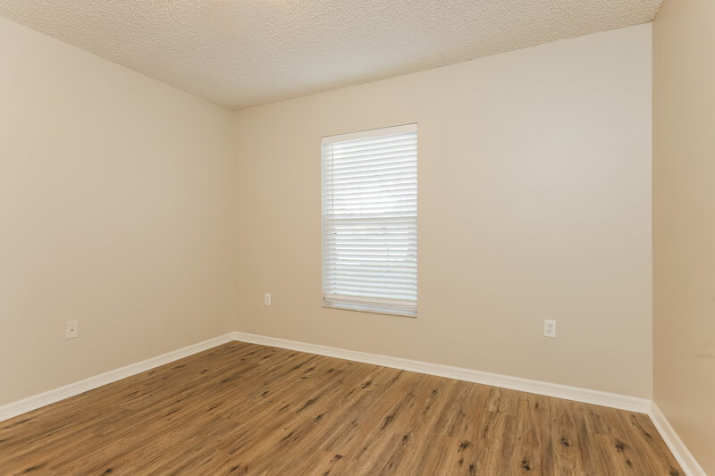 3,280/Mo, 12932 Kings Lake Dr Gibsonton, FL 33534 Bedroom View