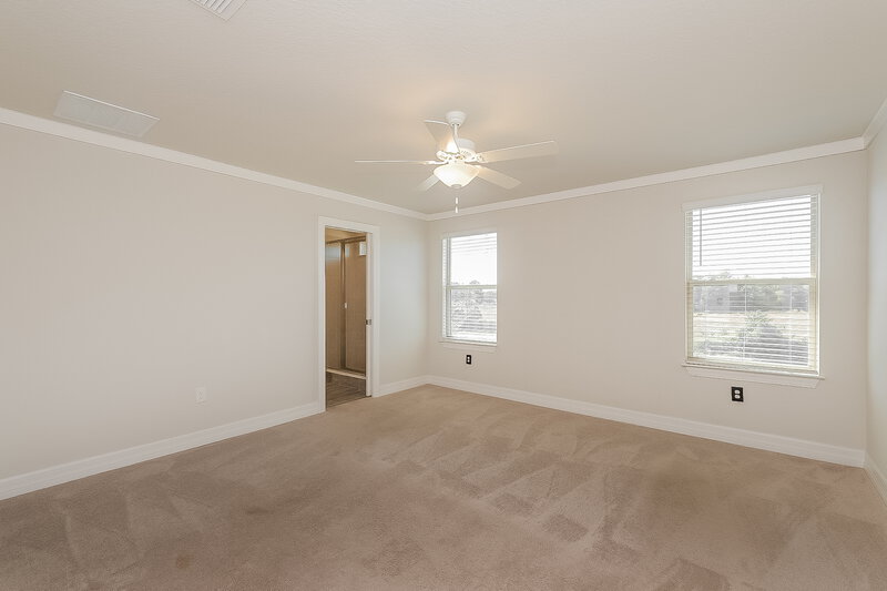 2,675/Mo, 11413 Green Harvest Dr Riverview, FL 33578 Main Bedroom View
