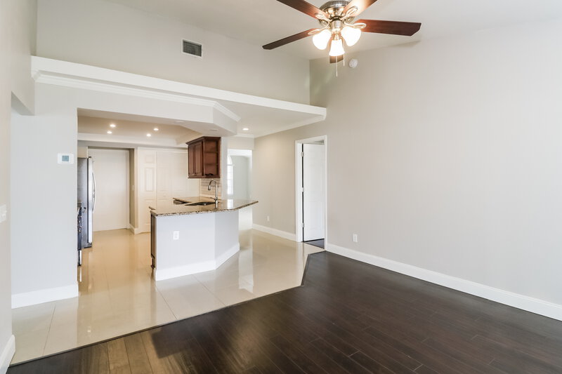 2,265/Mo, 24740 Silversmith Dr Lutz, FL 33559 Breakfast Nook View