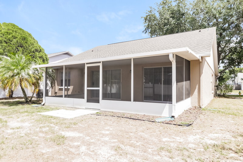 2,265/Mo, 24740 Silversmith Dr Lutz, FL 33559 Rear View 2