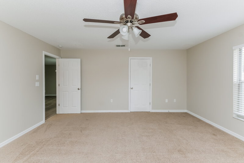 1,920/Mo, 1033 S New York Ave Lakeland, FL 33803 Main Bedroom View 3