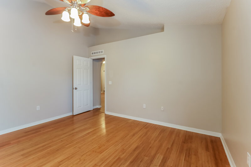 2,240/Mo, 13517 Padron Ct Riverview, FL 33579 Main Bedroom View