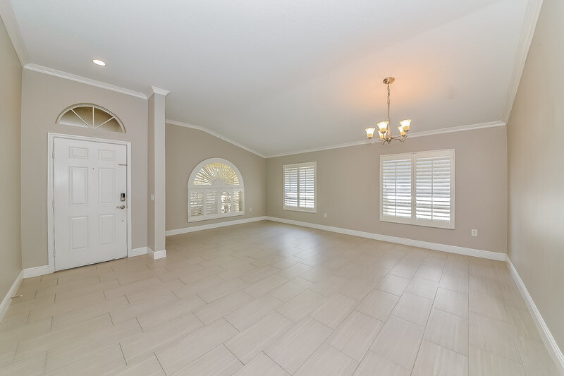 2,535/Mo, 11451 Weston Course Loop Riverview, FL 33579 Living Room View