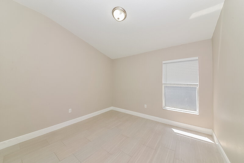 2,535/Mo, 11451 Weston Course Loop Riverview, FL 33579 Bedroom View