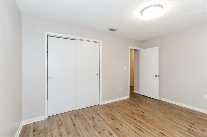 2,000/Mo, 4938 Hidden Hills Dr Lakeland, FL 33812 Bedroom View 2