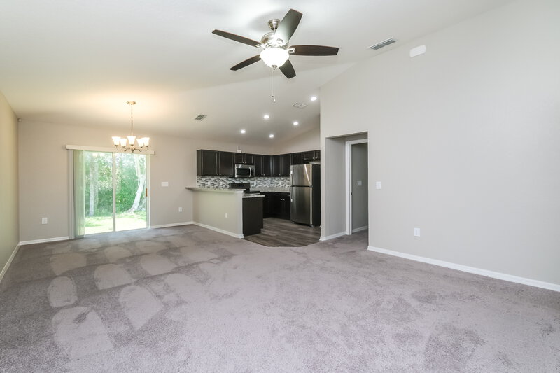3,170/Mo, 8006 Brookeshire Dr Lakeland, FL 33809 Living Room View