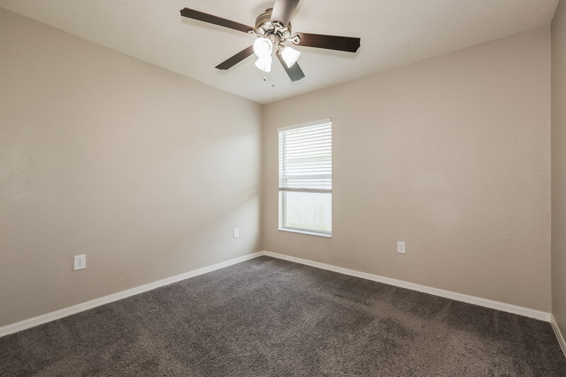 1,950/Mo, 8006 Brookeshire Dr Lakeland, FL 33809 Bedroom View 2