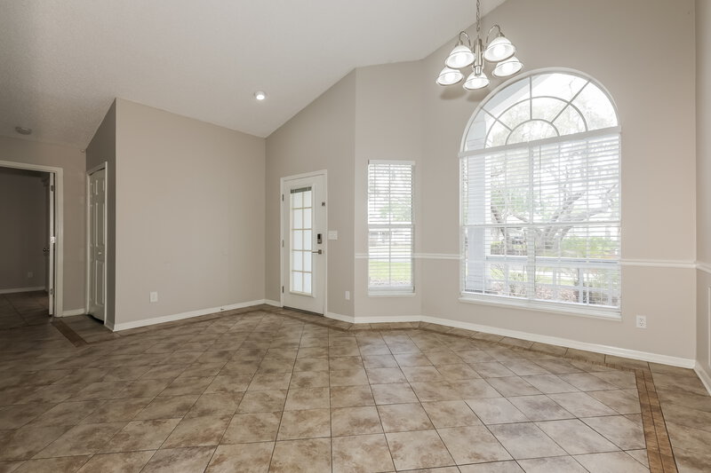 2,780/Mo, 3322 Silverpond Dr Plant City, FL 33566 Dining Room View