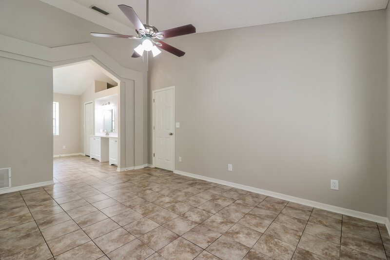 2,940/Mo, 3322 Silverpond Dr Plant City, FL 33566 Main Bedroom View