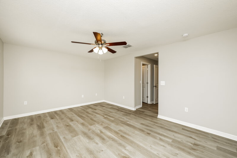 2,345/Mo, 12926 Utopia Gardens Way Riverview, FL 33579 Main Bedroom View 2